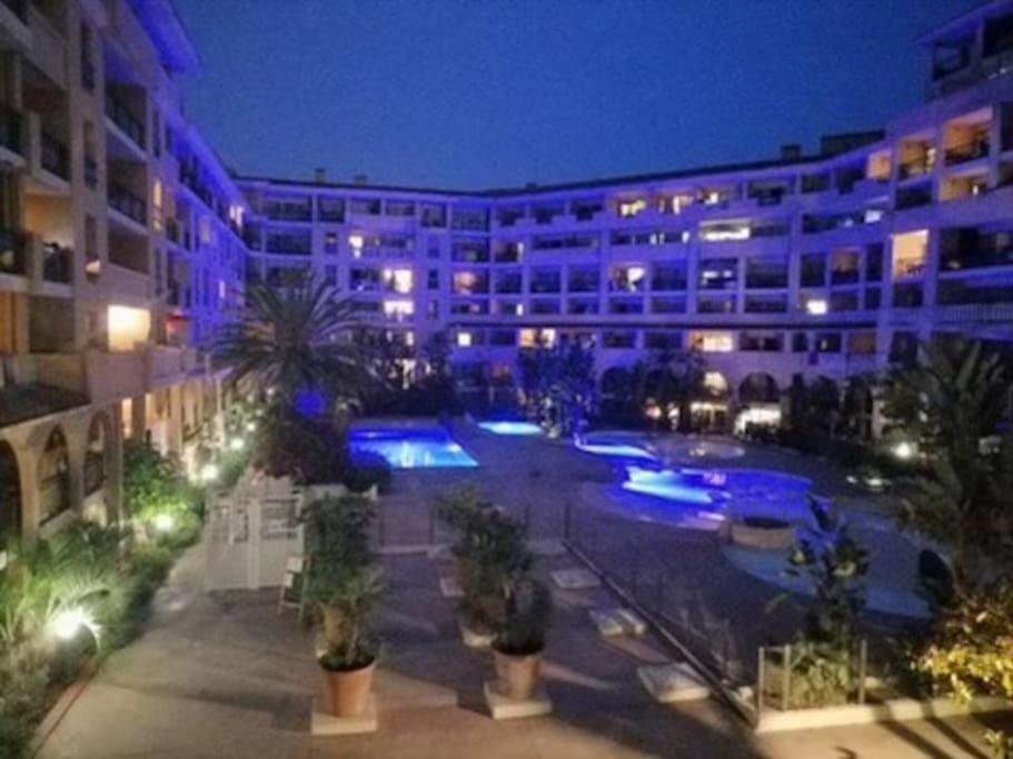 Jolie Studio En Plein Centre De Cannes La Bocca Kültér fotó